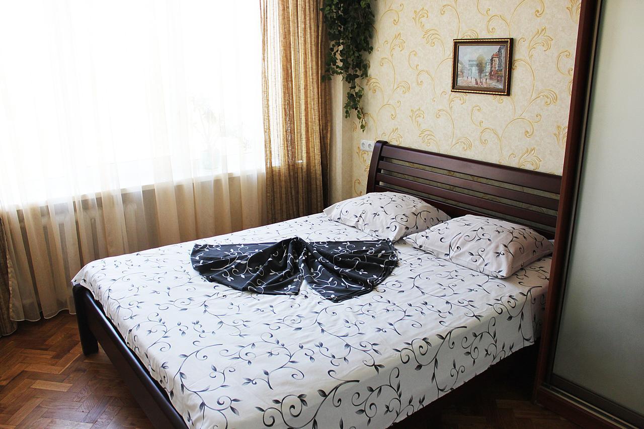 Apartments On Pechersk キエフ エクステリア 写真